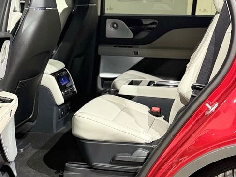 New 2026 Lincoln Aviator Reserve AWD/4WD image 50