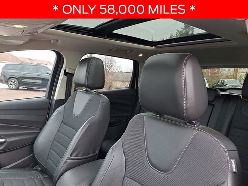 Used 2016 Ford Escape SE w/ SE Chrome Package image 14