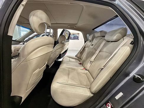 Used 2015 Hyundai Genesis 3.8 w/ Option Group 04 RWD image 16