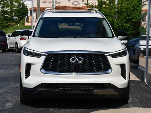 Used 2025 INFINITI QX60 Sensory w/ Vision Package AWD/4WD image 12