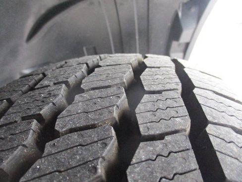 Used 2023 Mercedes-Benz Sprinter 4500 image 19