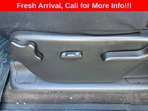 Used 2011 Chevrolet Silverado 1500 LT w/ All-Star Edition AWD/4WD image 11