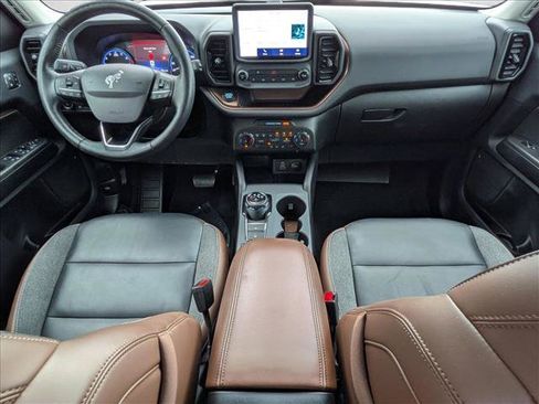Used 2023 Ford Bronco Sport Outer Banks AWD/4WD image 16