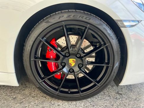 Used 2022 Porsche 718 Cayman GTS image 37