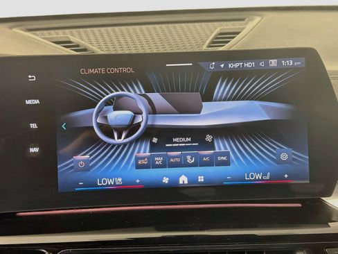 Used 2026 BMW X2 xDrive28i AWD/4WD image 24