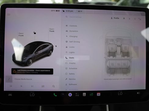 Used 2018 Tesla Model 3 Long Range RWD image 40