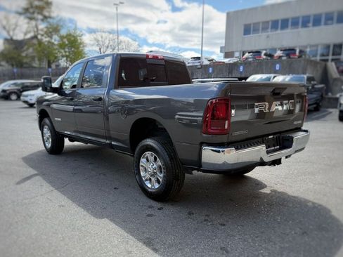 New 2025 RAM 2500 Big Horn AWD/4WD image 12