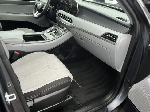 Used 2020 Hyundai Palisade SEL w/ Convenience Package image 18