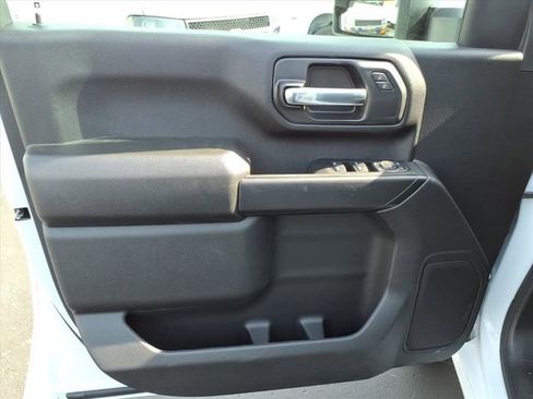 New 2026 Chevrolet Silverado 2500 Custom w/ Custom Value Package image 12