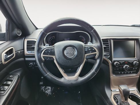 Used 2016 Jeep Grand Cherokee Laredo 75th Anniversary AWD/4WD image 11