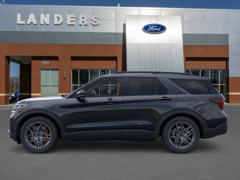 New 2026 Ford Explorer ST AWD/4WD image 3