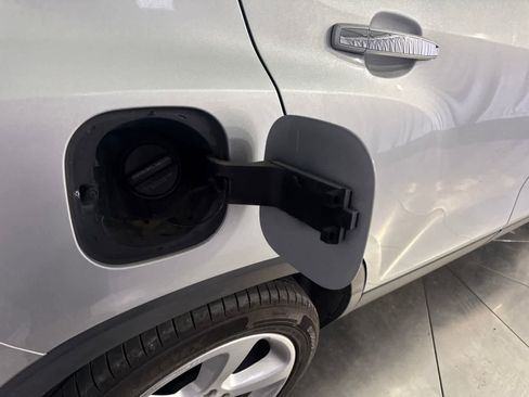 Used 2015 Chevrolet Trax LTZ FWD image 7