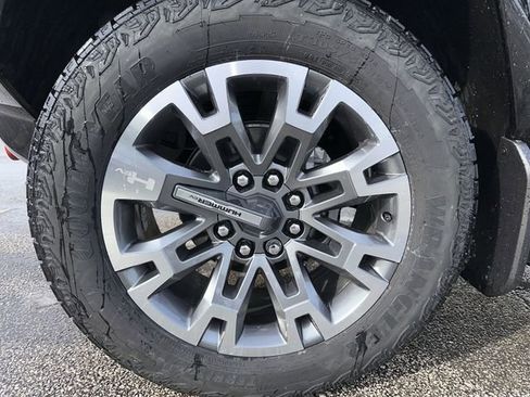 New 2026 GMC Hummer EV SUV w/ LPO, Illumination Package image 20