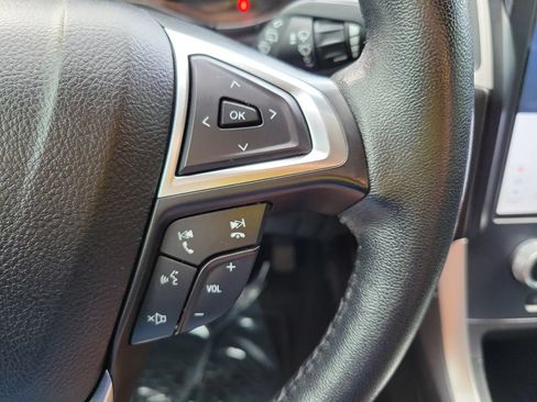 Used 2023 Ford Edge SEL AWD/4WD image 24