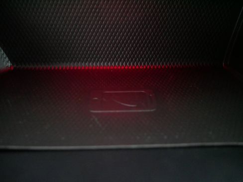 Used 2022 Volkswagen GTI SE image 29