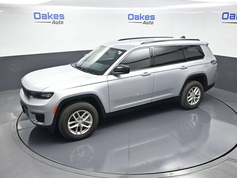 Used 2024 Jeep Grand Cherokee L Laredo RWD image 46
