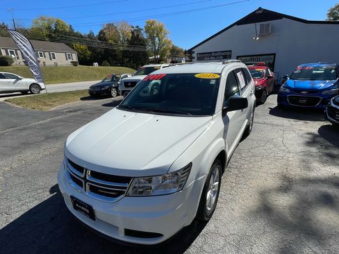 Used 2018 Dodge Journey SE w/ Connectivity Group image 15