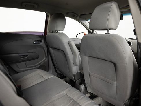 Used 2012 Chevrolet Sonic LT image 21