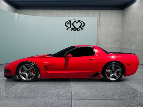 Used 2001 Chevrolet Corvette Z06 w/ Memory Pkg RWD image 6