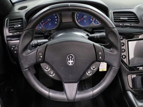 Used 2016 Maserati GranTurismo Convertible image 21