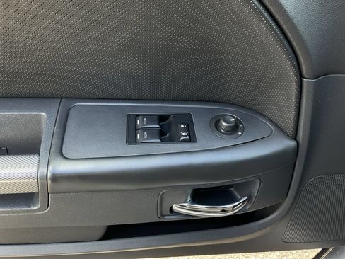 Used 2014 Dodge Challenger R/T Plus RWD image 38
