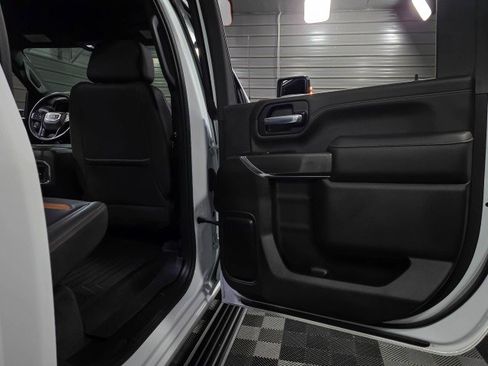 Used 2023 GMC Sierra 3500 AT4 w/ Gooseneck/5TH Wheel Package image 39