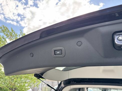 Used 2021 INFINITI QX80 Luxe RWD image 36
