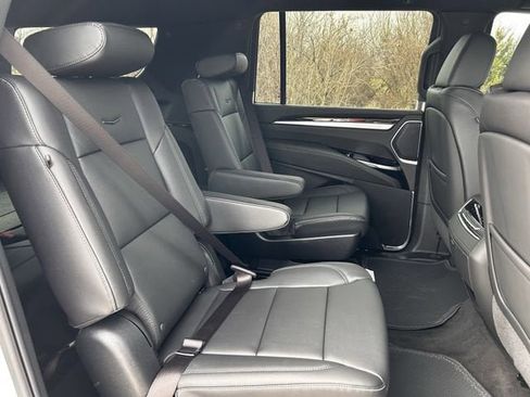 New 2026 Cadillac Escalade ESV 4WD image 25