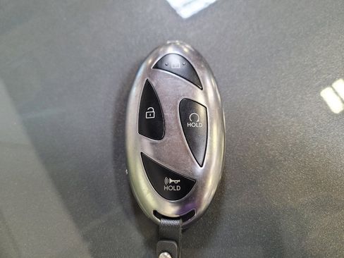 Used 2025 Hyundai Kona SEL FWD image 32