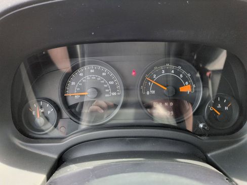 Used 2016 Jeep Compass Sport w/ Power Value Group FWD image 16