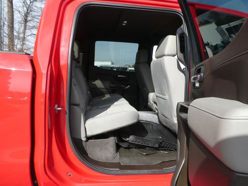 Used 2020 GMC Sierra 1500 Elevation w/ Elevation Value Package image 25