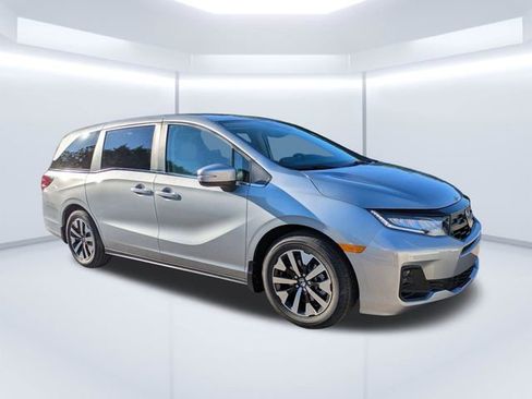 New 2026 Honda Odyssey EX-L image 2