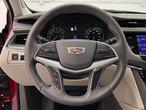 Used 2023 Cadillac XT5 Premium Luxury AWD/4WD image 23