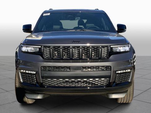 New 2025 Jeep Grand Cherokee L Limited w/ Black Appearance Package AWD/4WD image 3