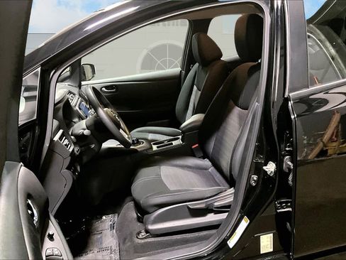 Used 2022 Nissan Leaf S Plus image 11