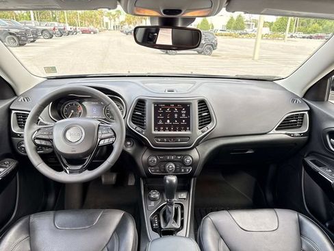 Used 2023 Jeep Cherokee Altitude Lux AWD/4WD image 12