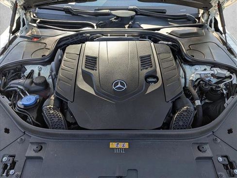Used 2020 Mercedes-Benz S 560 4MATIC Coupe image 21
