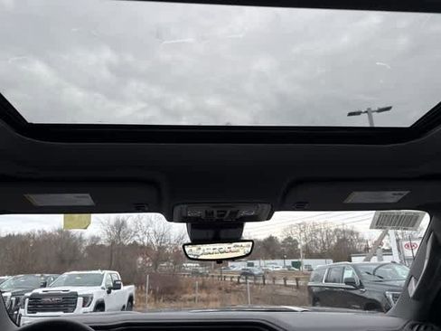 New 2026 GMC Sierra 2500 Denali w/ Denali Reserve Package image 16