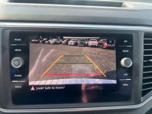 Used 2018 Volkswagen Atlas SE AWD/4WD image 18