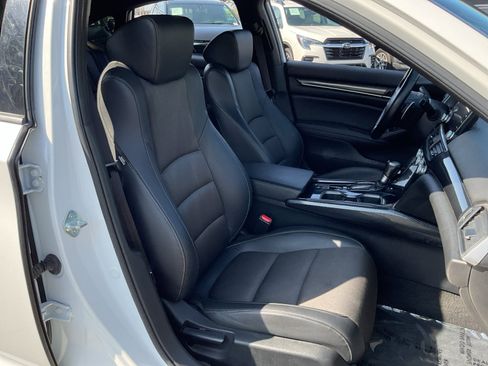 Used 2022 Honda Accord Sport image 18