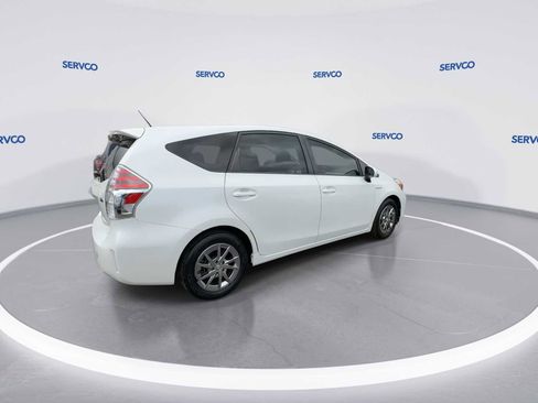 Used 2016 Toyota Prius V Two FWD image 8