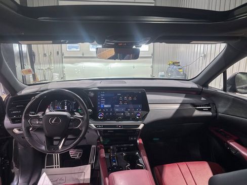 Used 2023 Lexus RX 500h F Sport image 21