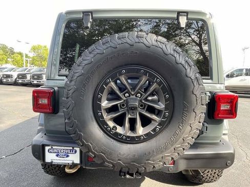 Used 2025 Jeep Wrangler Unlimited Rubicon 392 AWD/4WD image 5