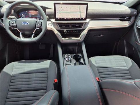Used 2026 Ford Explorer ST-Line RWD image 17