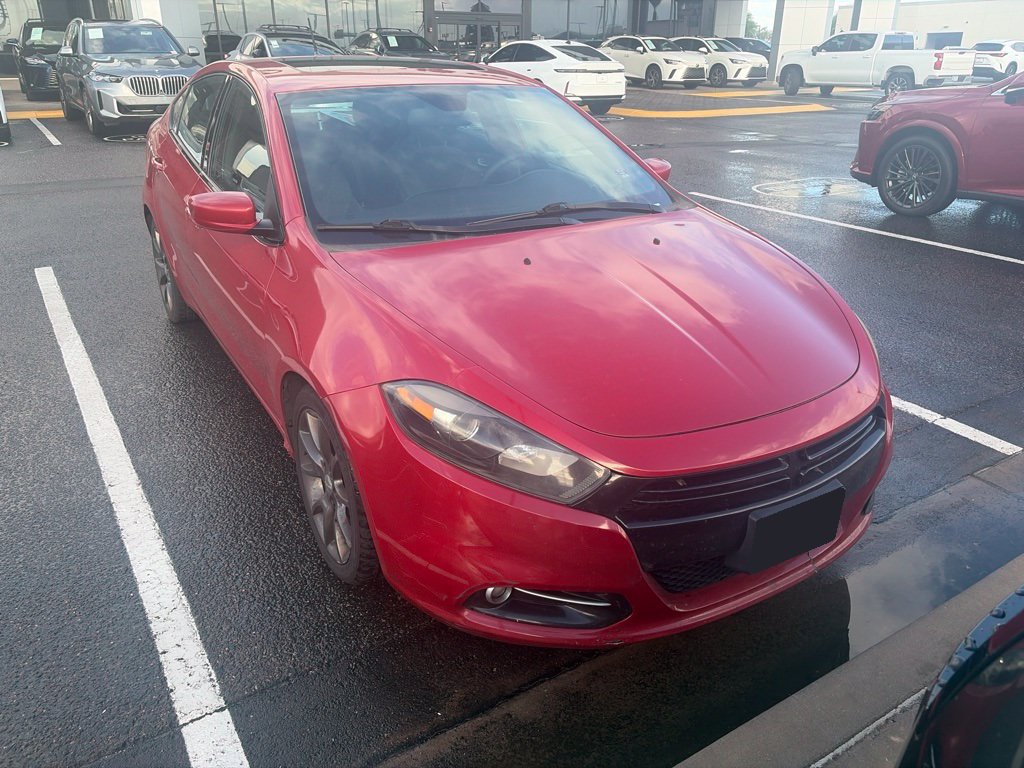Used 2016 Dodge Dart SXT w/ Sun/Sound Group FWD image 3