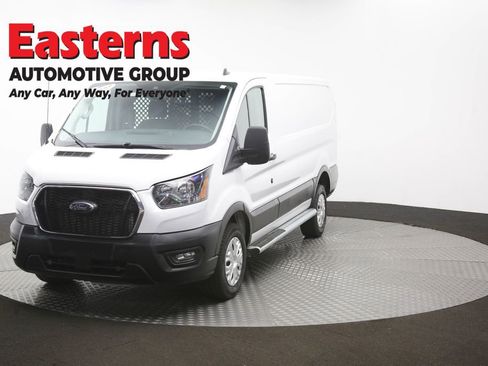 Used 2024 Ford Transit 250 Low Roof w/ Exterior Upgrade Package RWD image 51