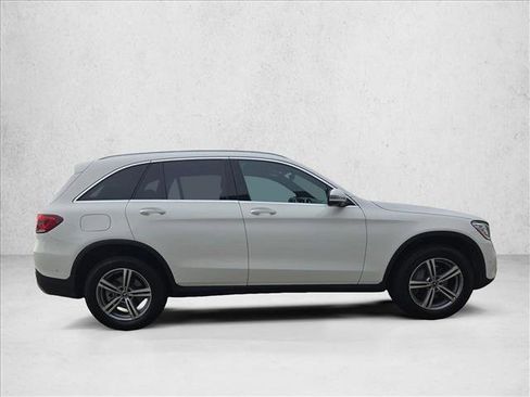 Used 2022 Mercedes-Benz GLC 300 image 4