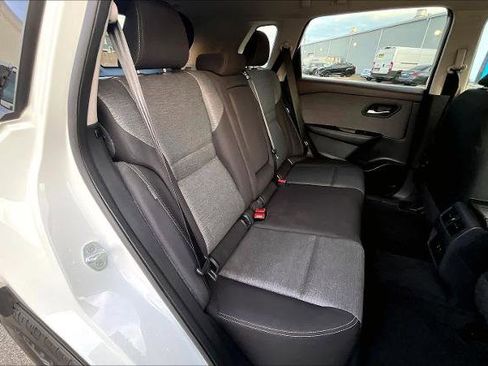 Certified 2023 Nissan Rogue SV image 20