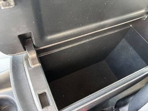 Used 2016 Toyota Prius Two image 25