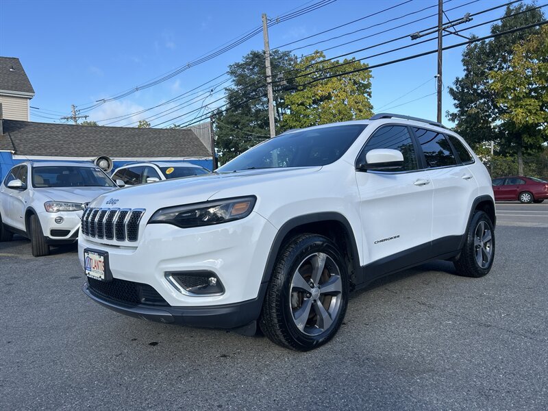 Used 2019 Jeep Cherokee Limited AWD/4WD image 1
